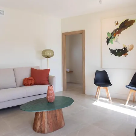 Апартаменты Reina Victoria El Mercado Аликанте