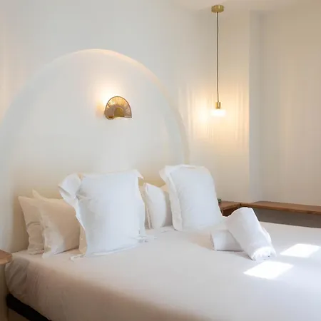 Reina Victoria El Mercado Апартаменты *