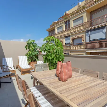 Apartment Reina Victoria El Mercado