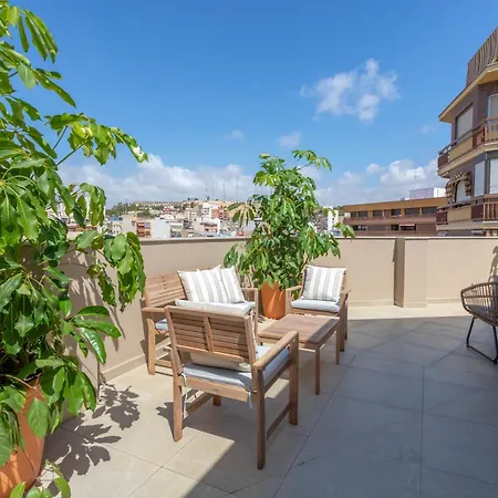 Apartment Reina Victoria El Mercado